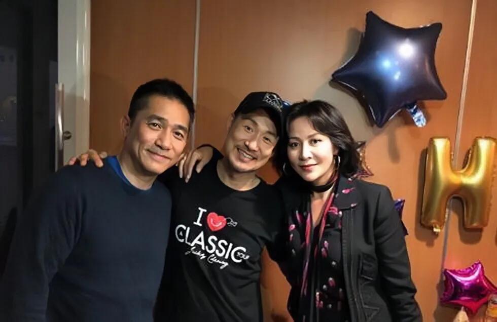 张学友为什么劝刘嘉玲别出唱片,张学友拒绝再玩