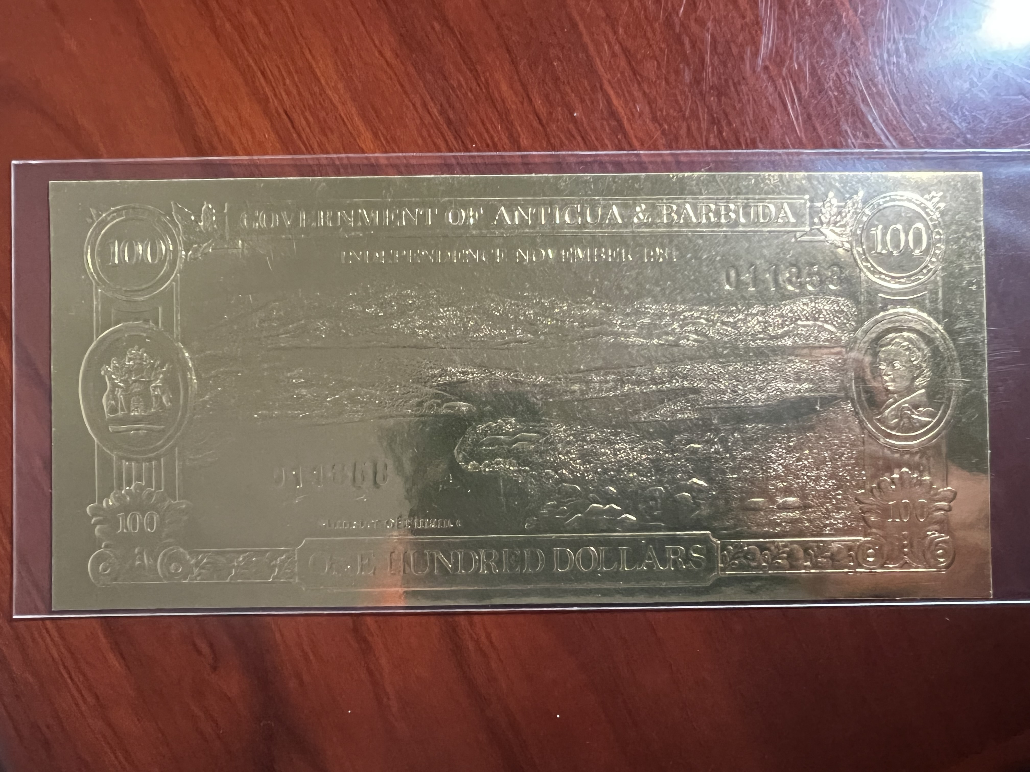 安提瓜和巴布达移民,安提瓜和巴布达面积人口