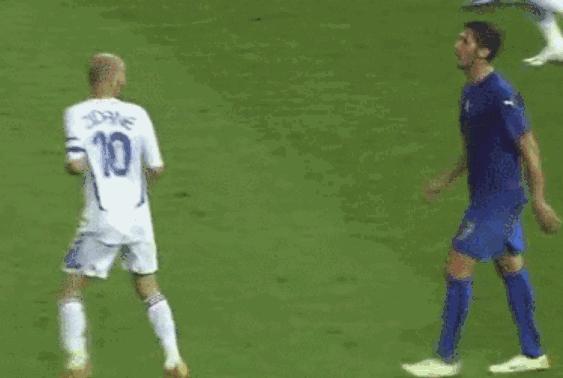 艺术足球齐达内,足球大师齐达内价格