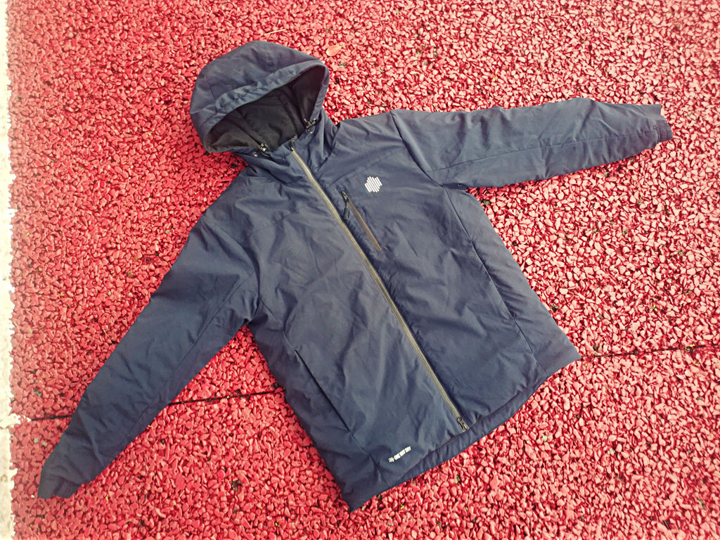 连帽棉服男女同款冬季加厚保暖款,冬季放牧穿的防寒加厚棉服