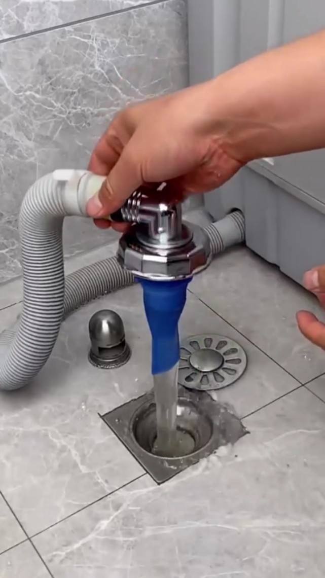 洗衣机排水管可直接做在地漏上吗,洗衣机下水管一直插在地漏里好吗