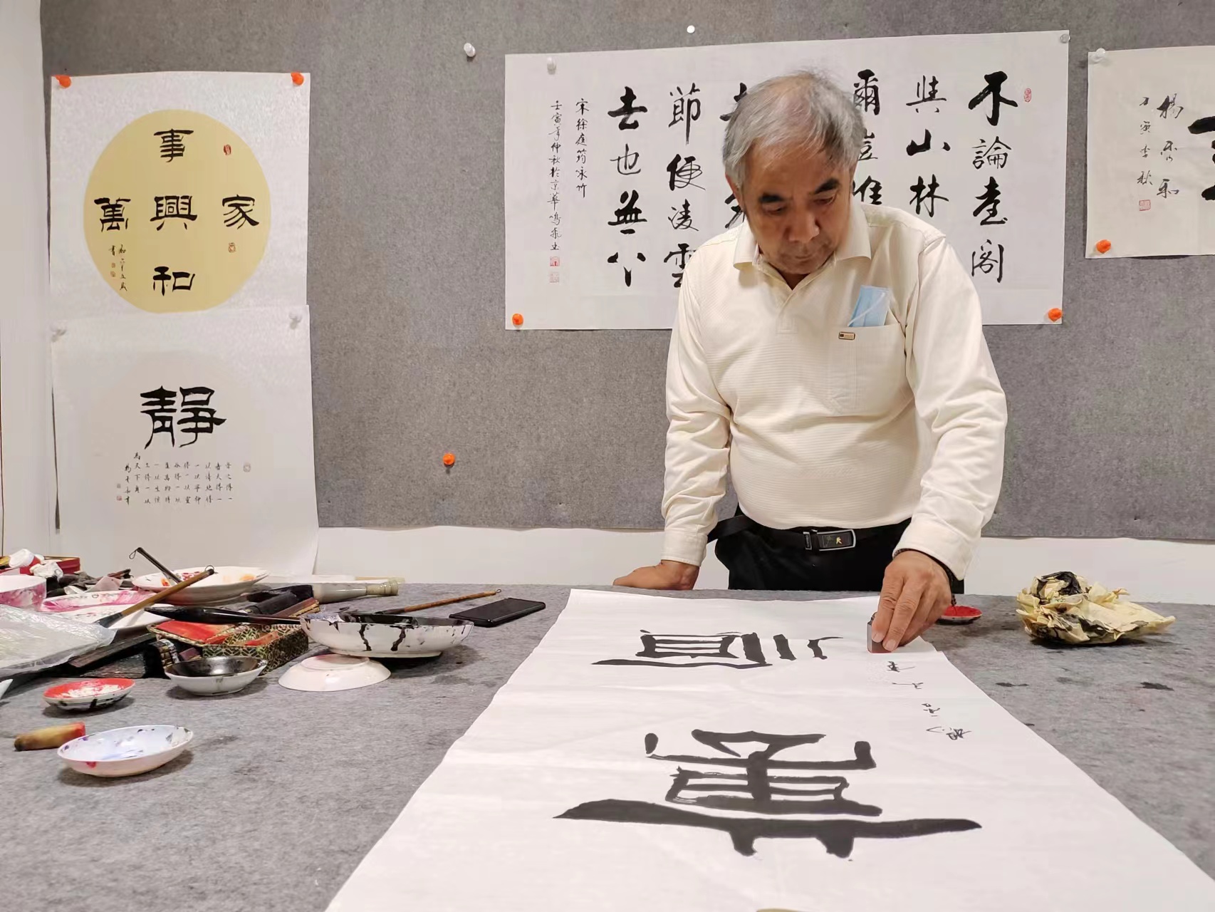 畅春斋主杨秀和图片,畅春斋主