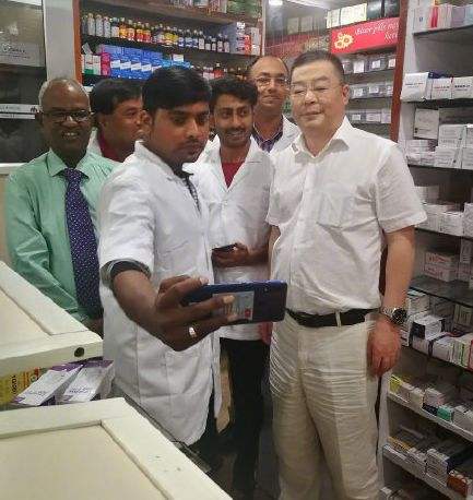 “药侠”陆勇，为千名病友代购救命药入狱，出狱后说：我也有私心