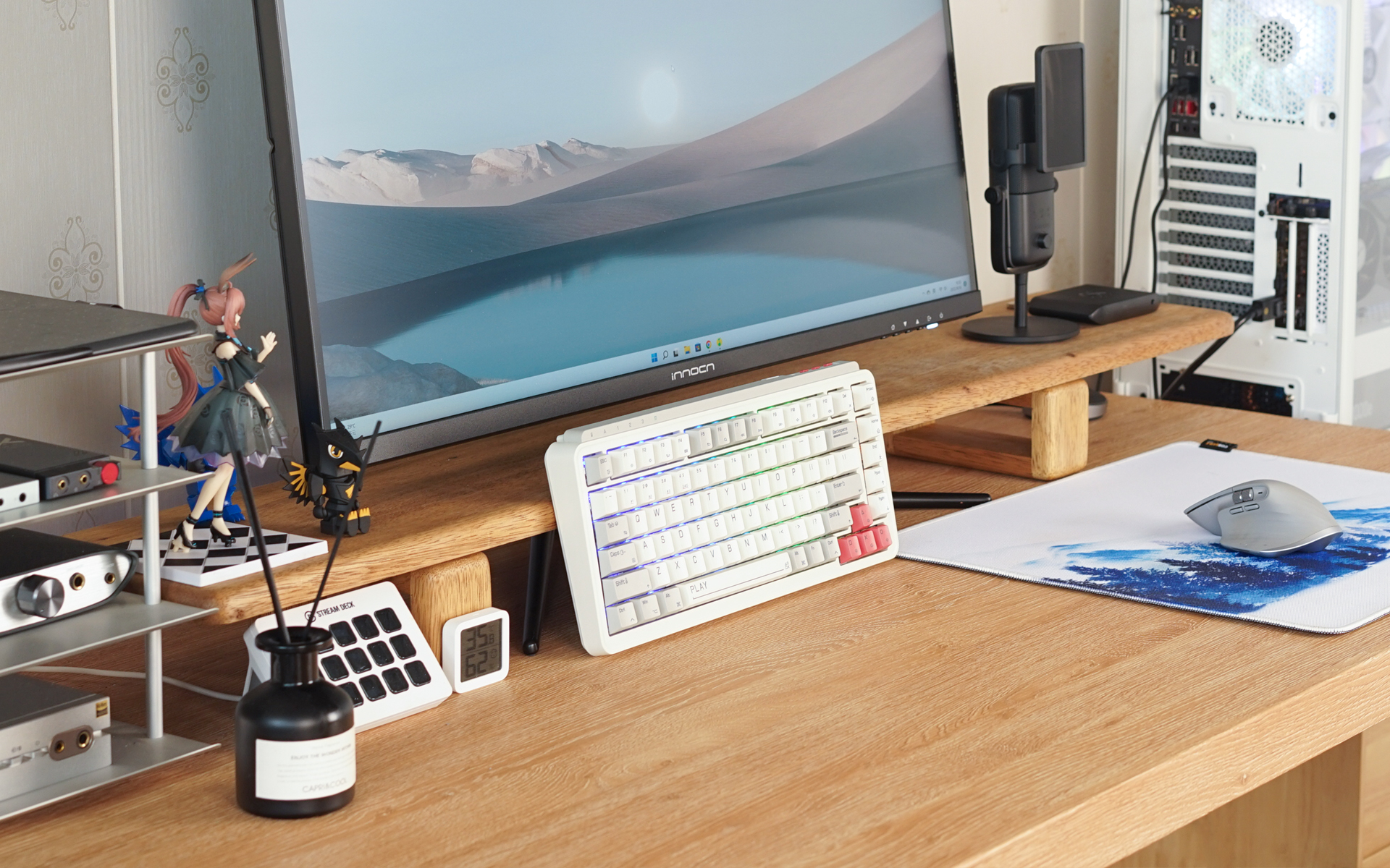 简洁情怀风,功能齐备83键,米物ARTZ830机械键盘体验