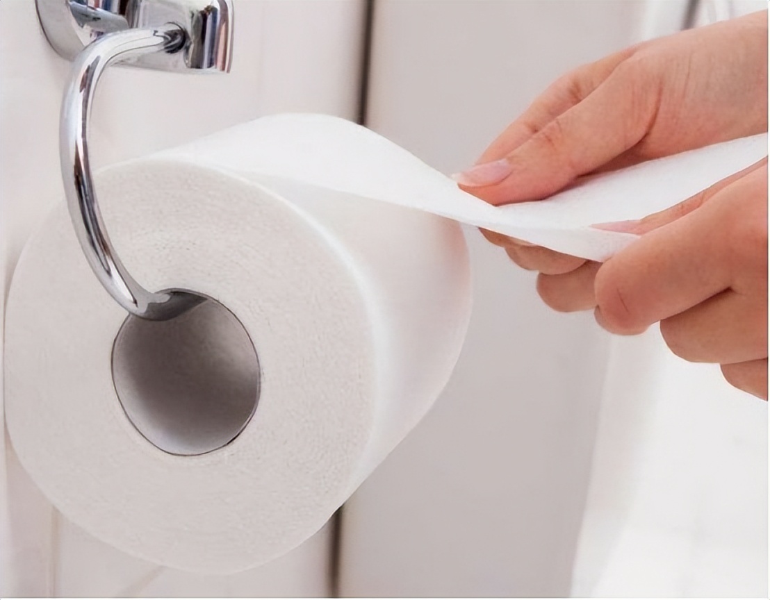 为啥很多人会长“肛毛”？可以直接用手拔掉吗？看完涨知识了