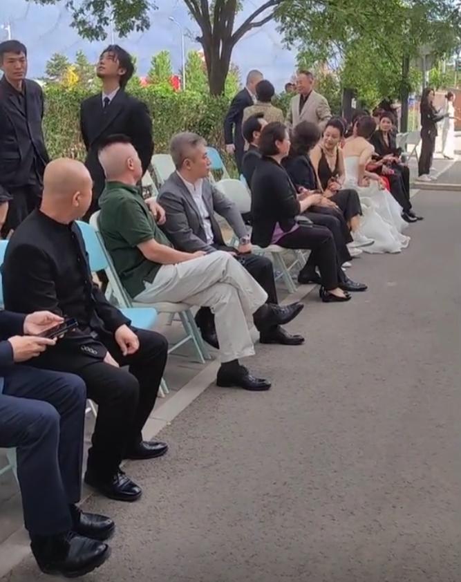 关晓彤于文文同框,于文文和关晓彤同框