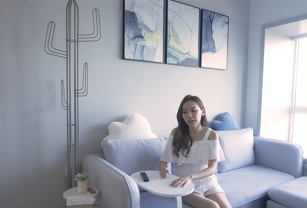 30岁香港“兼职姑娘”,一人在42㎡蜗居2年,独居生活引人羡慕