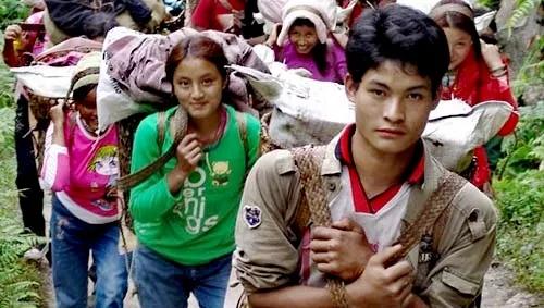 致敬墨脱的军人,不舍西藏墨脱退伍老兵泪别边关