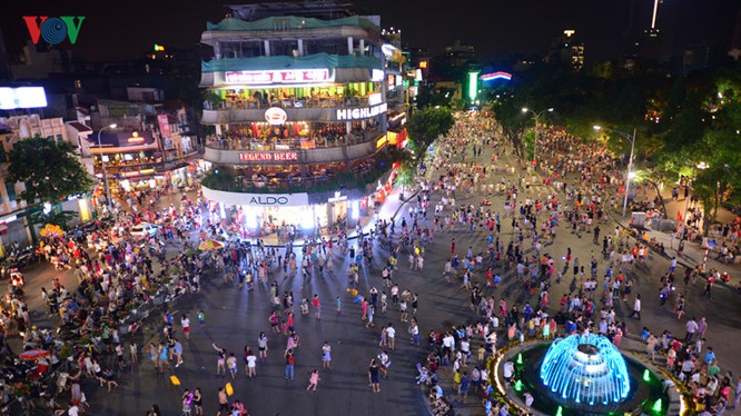 为什么在越南的中国人总喜欢内卷？