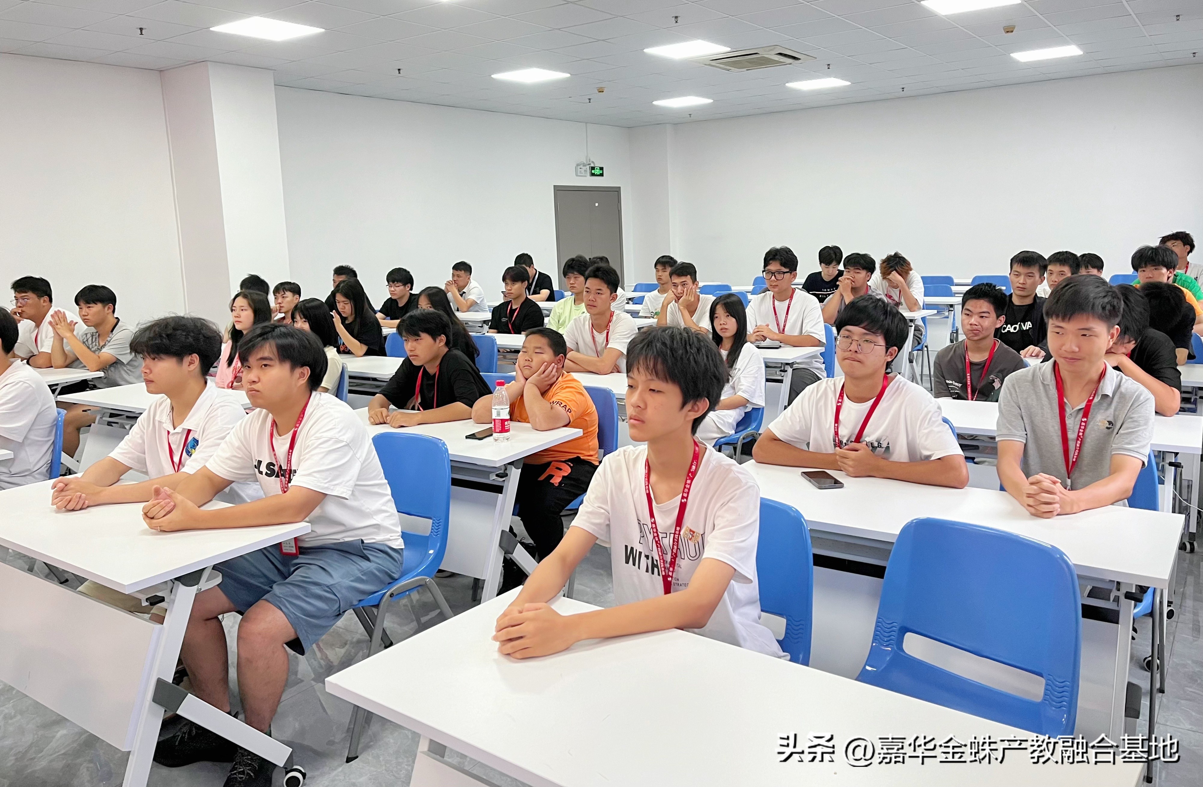 深圳市深德技工学校嘉华金蛛实习基地授牌及签约仪式圆满成功