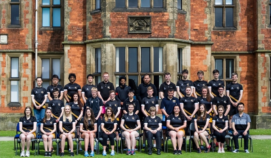 约克大学——卓越教学框架的金奖大学，诞生了15位英国议会议员