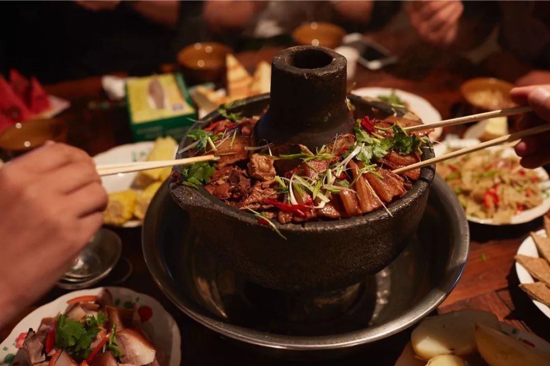 吃到嗓子眼的牛肉面,吃到嗓子眼的榴莲自助