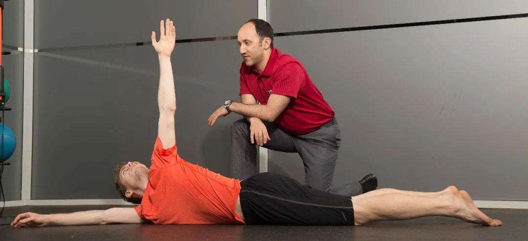 这种损伤，越是重复性的运动，风险越大