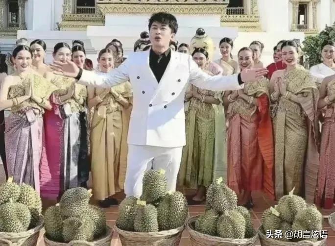 辛巴卖泰国榴莲,辛巴泰国卖榴莲直播视频