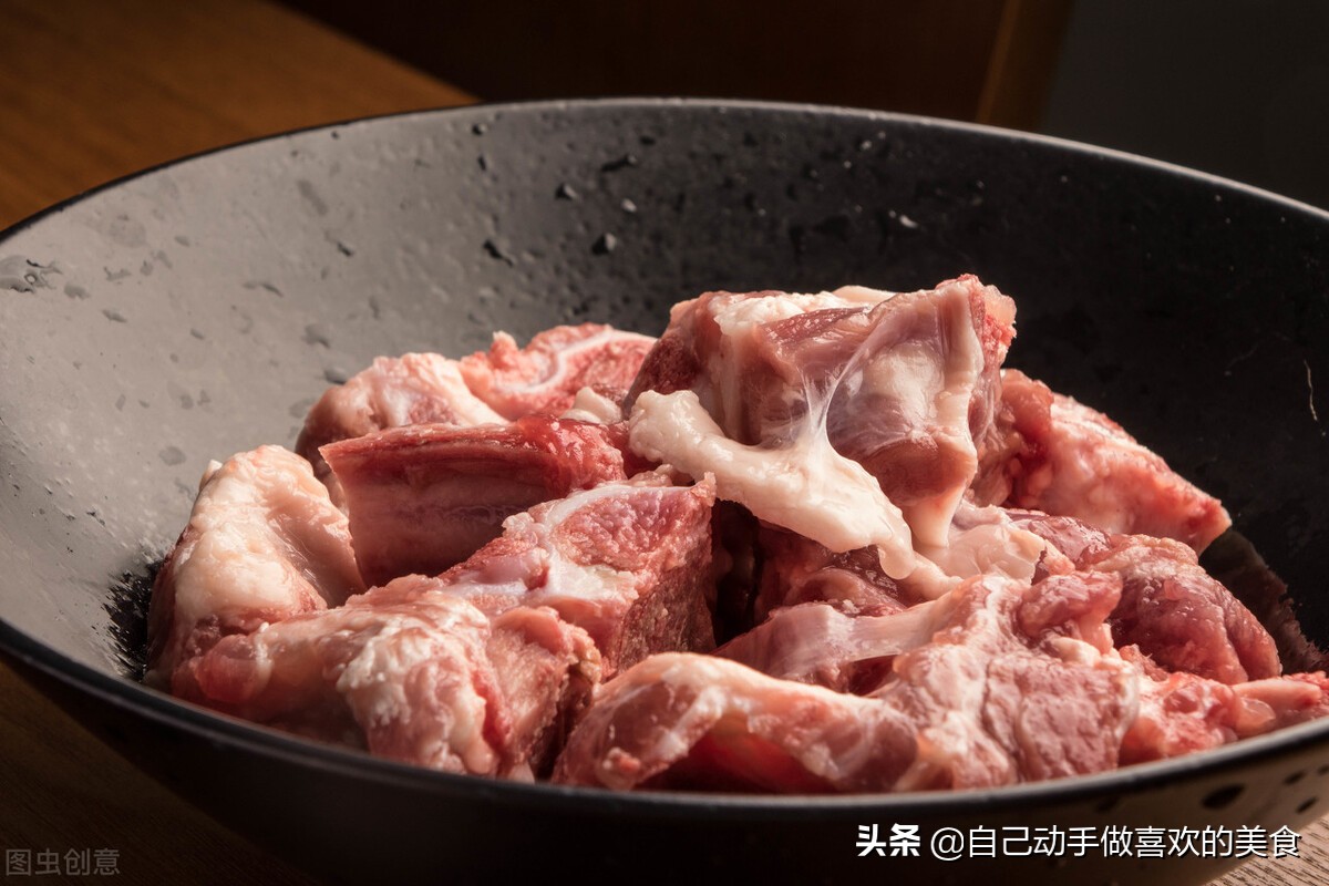 软糯的淮山排骨汤,超级美味营养的山药排骨汤的做法