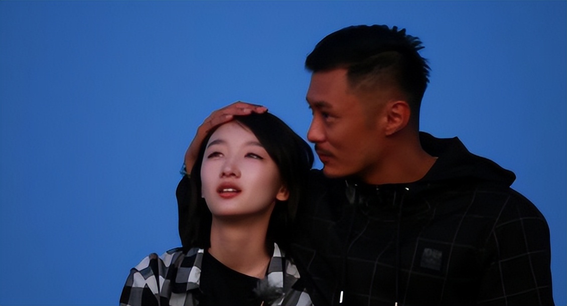 三金影后周冬雨黄晓明,三金影后被嫌弃