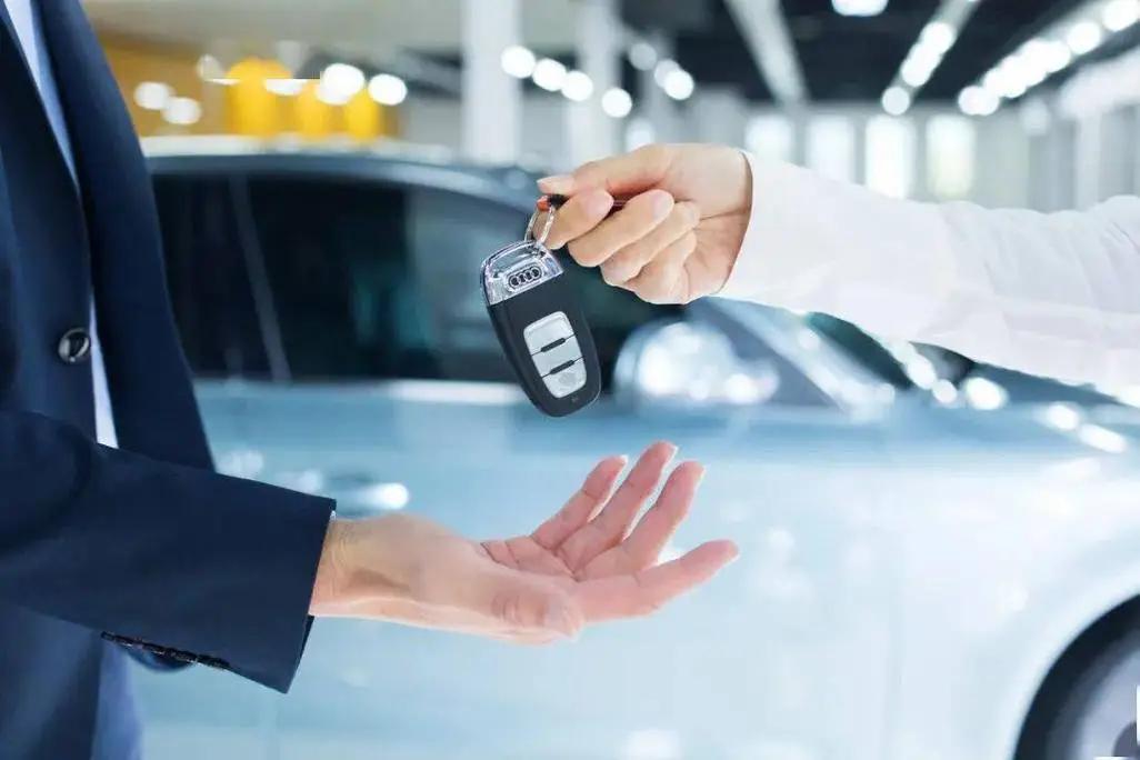 4s店告诉你为什么要贷款买车,贷款买车该注意什么有什么猫腻呢