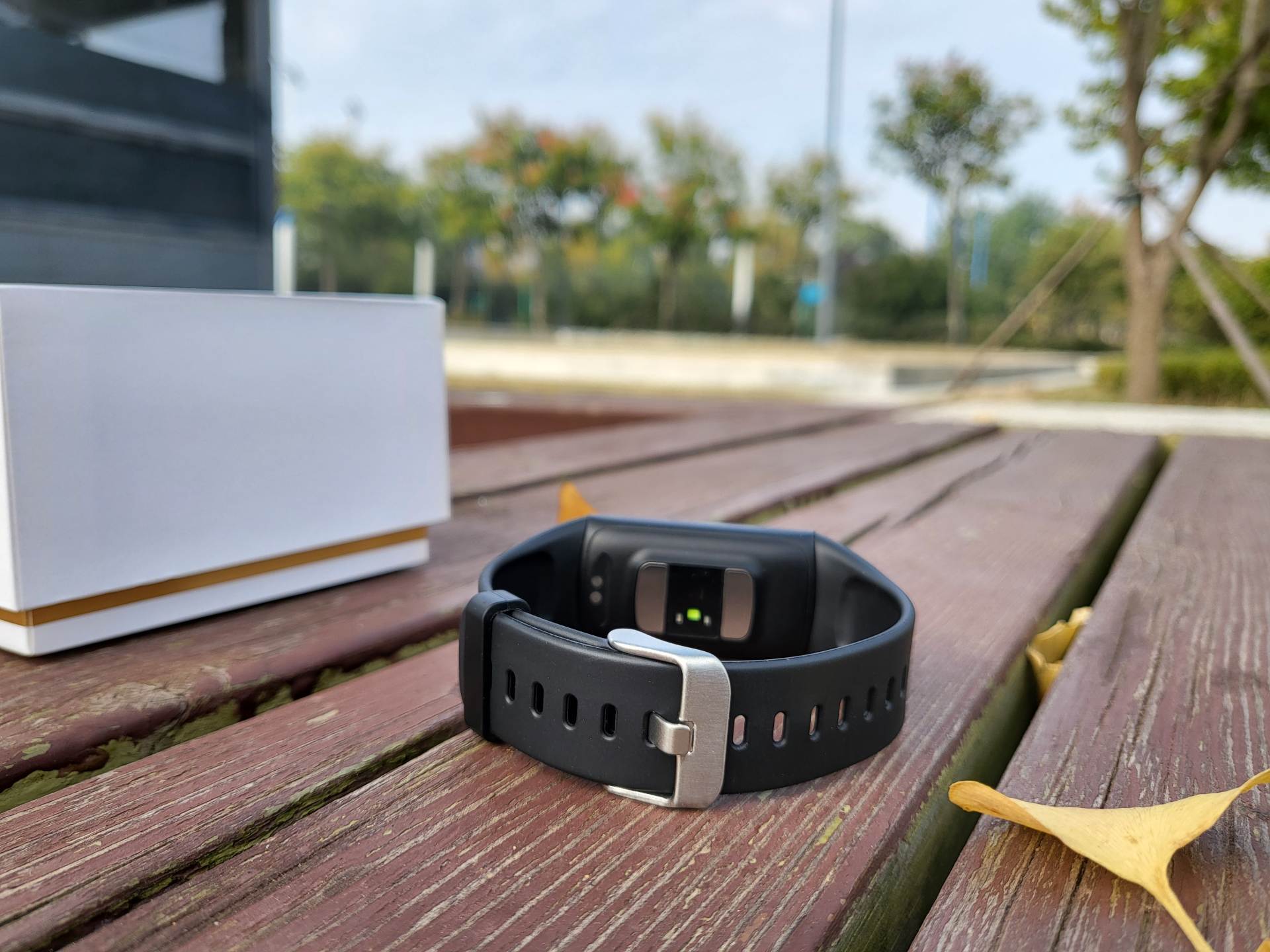 手环健康监测哪款比较好,dido智能手环f50s和r40s区别