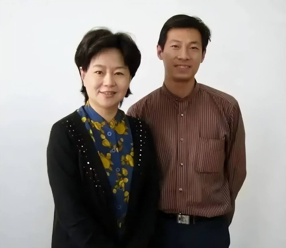 央视鞠萍个人资料简介,央视主持鞠萍