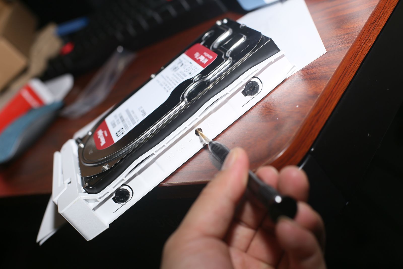 尝试硬盘+网盘我上车了NAS，小白第一款威联通TS-262C+红盘养成记