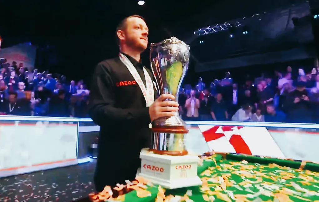 丁俊晖现在的最新比赛情况,丁俊晖0-5袁思俊赛后采访