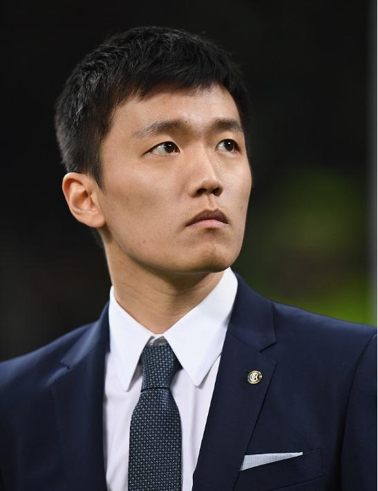 国米张康阳满满都是敬畏,国米晋级欧联决赛张康阳自拍庆祝