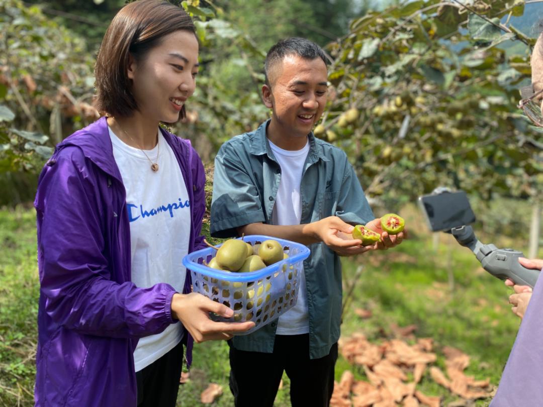 加强全媒体传播体系,塑造主流舆论新格局!我州新闻舆论战线7年成绩单,请查收!