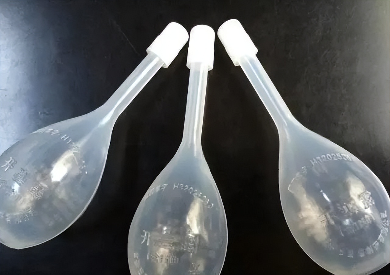 肛肠肿胀疼痛怎么治,肛肠内有紧缩性疼痛