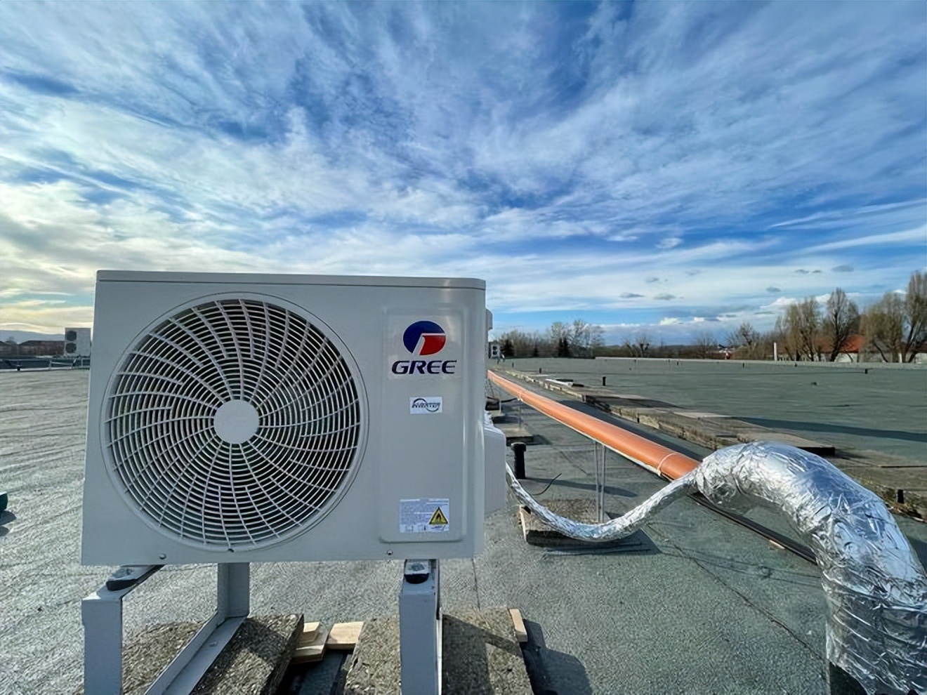 海尔驻车空调4.0对比格力驻车空调,格力与海尔空调哪个好