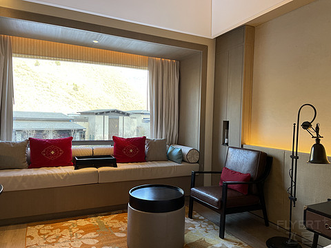 最爱的一家希尔顿酒店上线——九寨希尔顿度假酒店景观套房体验