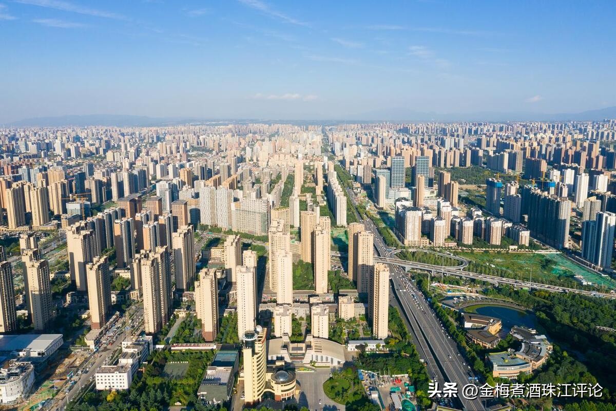 房地产4000亿救市大招来了？银行少赚点，救活千万人？