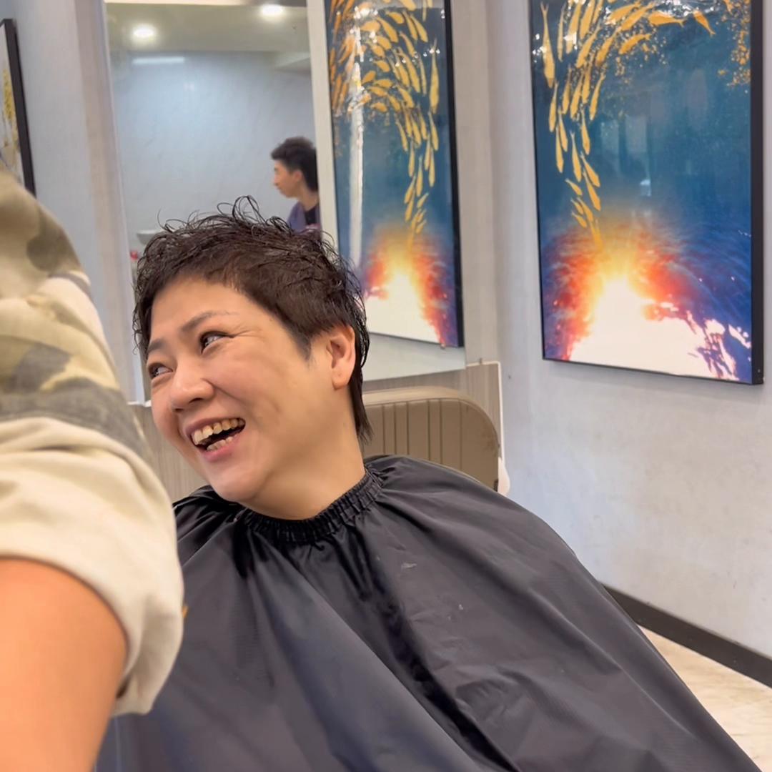 男生烫头发蓬松纹理烫4到6厘米,烫头发型纹理烫教程