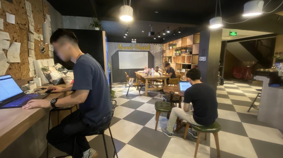 上海青旅打工人,上海不抽烟的青旅