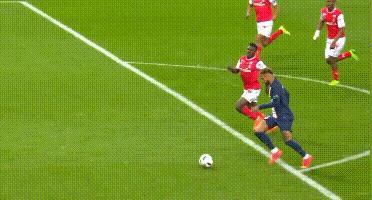 姆巴佩对梅西和内马尔态度的转变,姆巴佩对梅西和内马尔态度