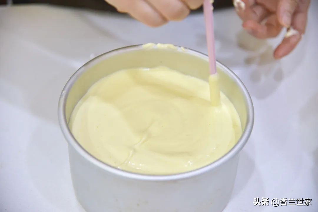 香兰纸杯蛋糕教程,香兰蛋糕制作教程