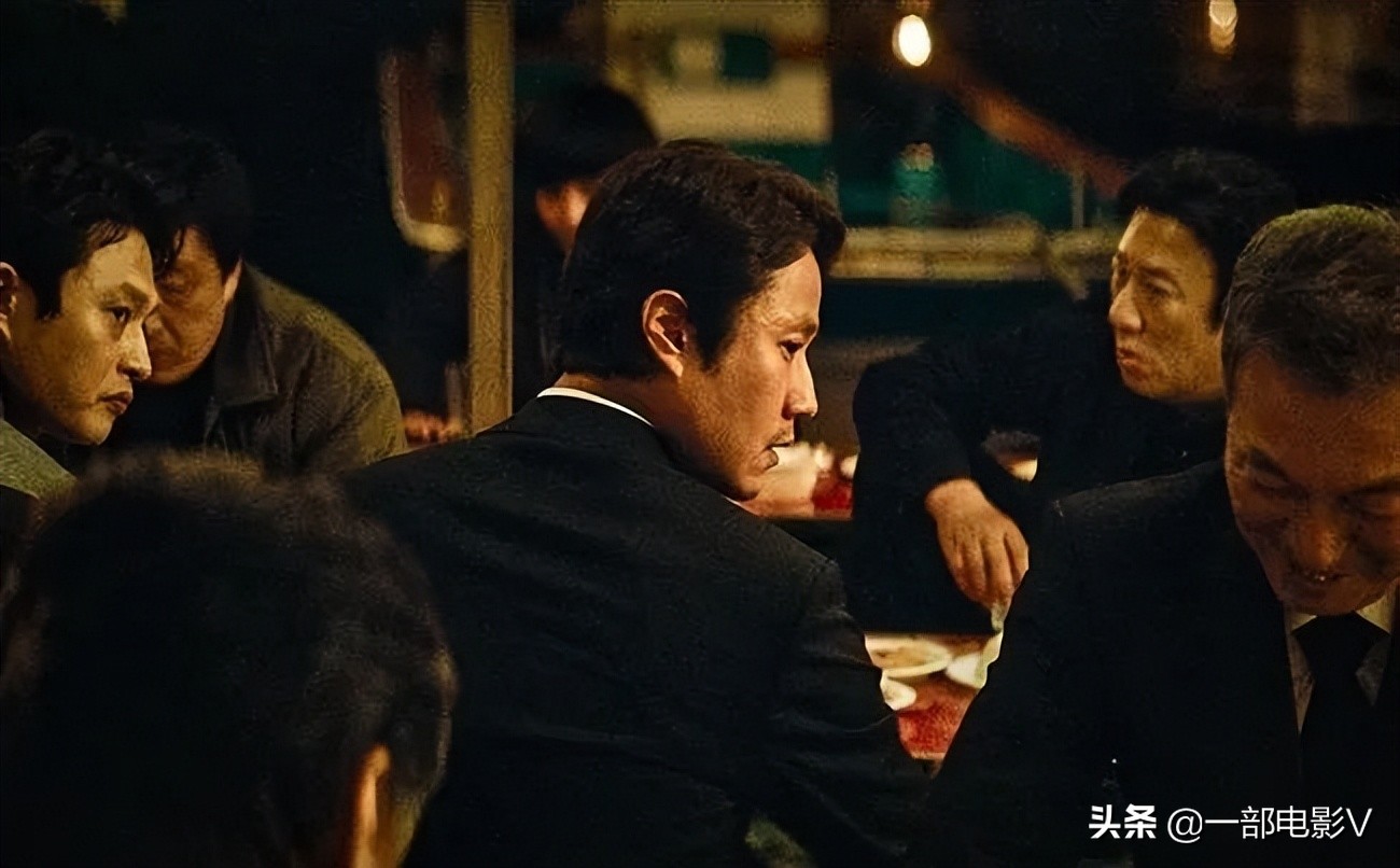 最新韩国黑帮电影生猛劲爆,看得过瘾的韩国黑帮片