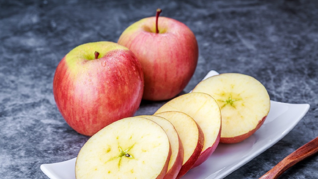 宝宝又吐又拉稀又发烧怎么解决,秋季腹泻发烧怎么办