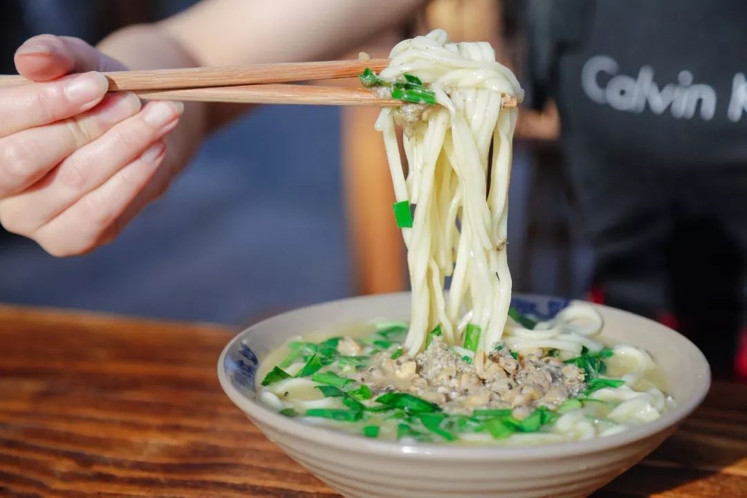 海滨城市美食推荐,附近海边海鲜美食推荐