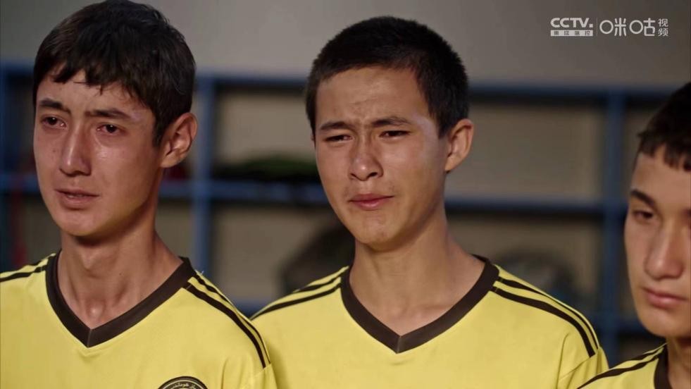 咪咕视频中国女足vs海地女足直播,中国球迷为中国女足花式打call