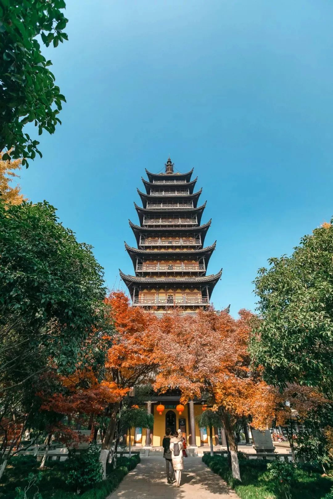 常熟银湖园林古典别墅,常熟四大私家园林