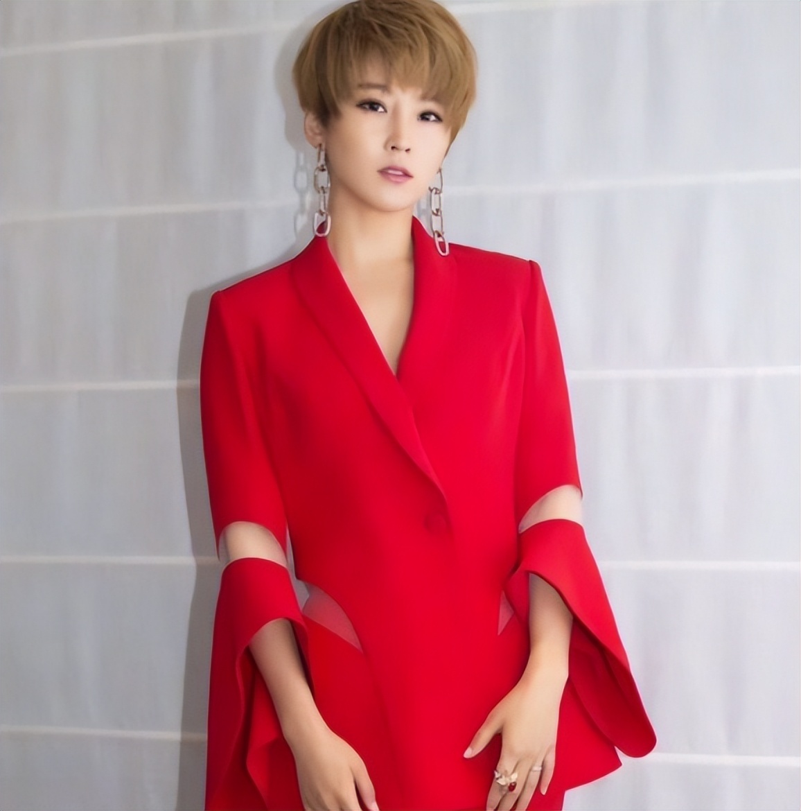 这些整容后都逆袭的女明星,盘点全网那些整容失败的女明星