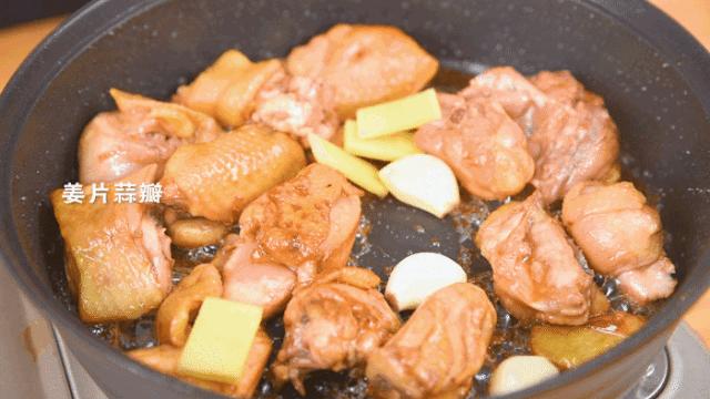 自己在家做黄焖鸡要用高压锅吗,在家不用黄焖鸡料怎么做黄焖鸡