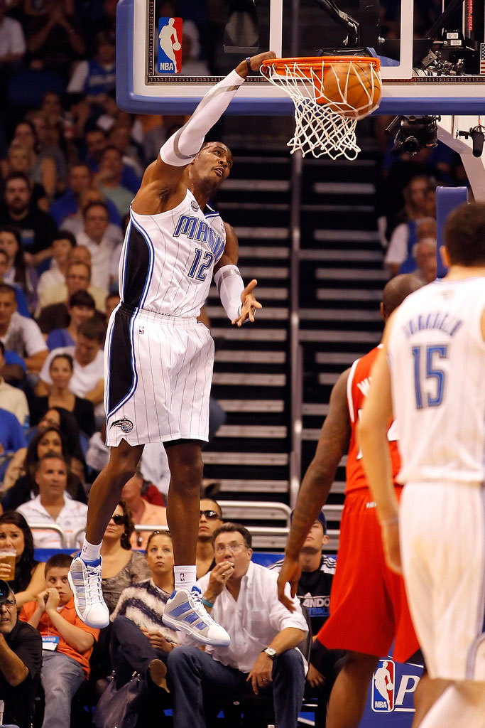 德怀特霍华德代言的球鞋,霍华德穿过的阿迪篮球鞋有哪些