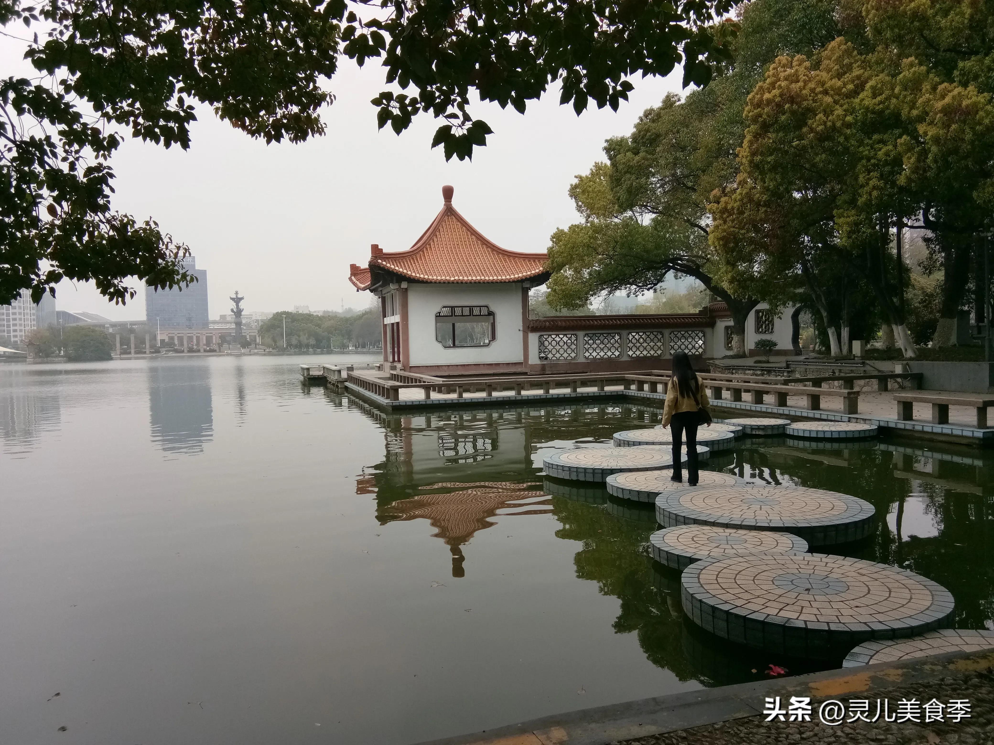自驾皖南川藏线8天7晚，夫妻俩花费2千，美食美景苦乐尽收囊中