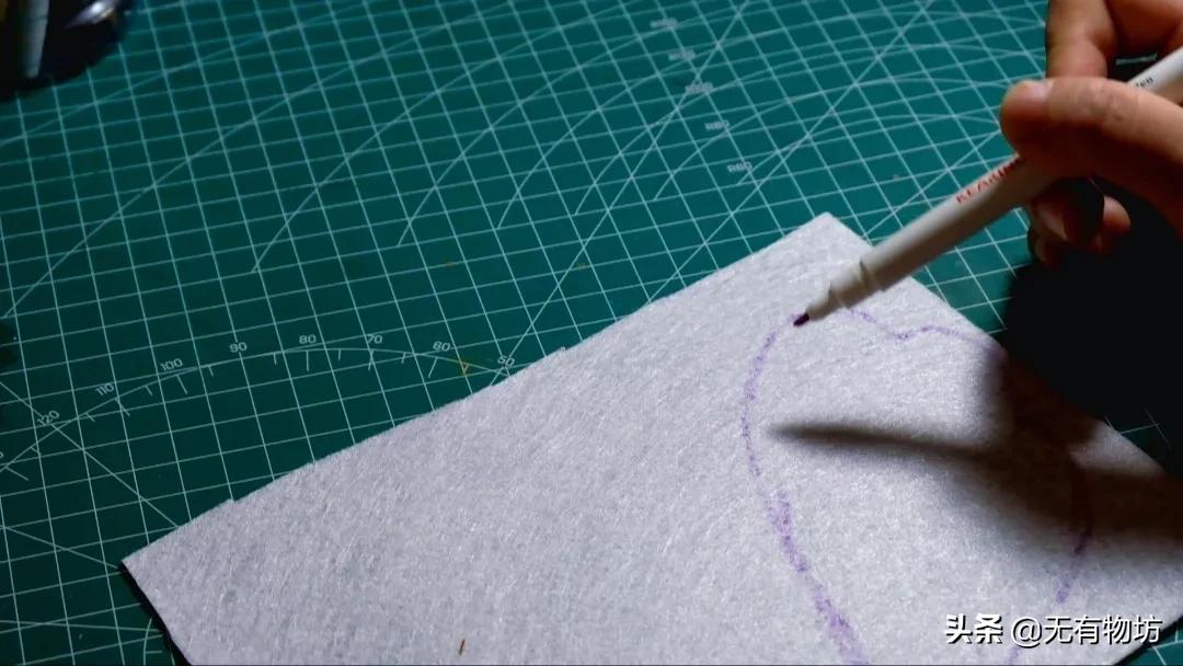 该怎么用纸做虎年灯笼,以虎年为主题的精美灯笼教程