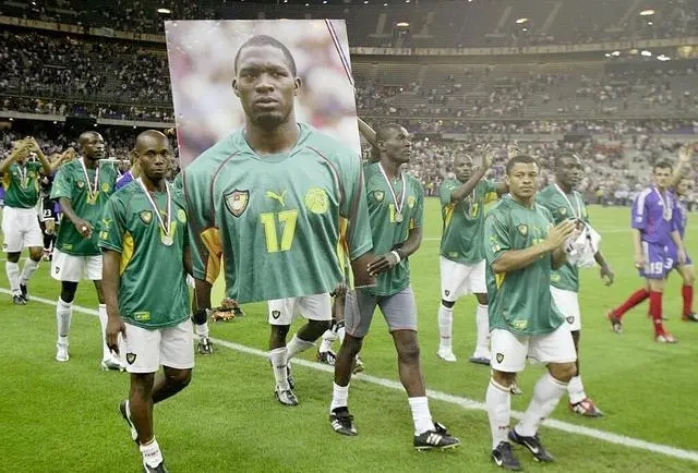 足坛经典照片双人,足坛十大经典高清照片