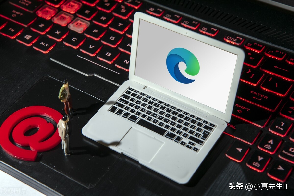 edge浏览器怎么隐藏上面的搜索栏,win10浏览器edge侧边怎样关闭