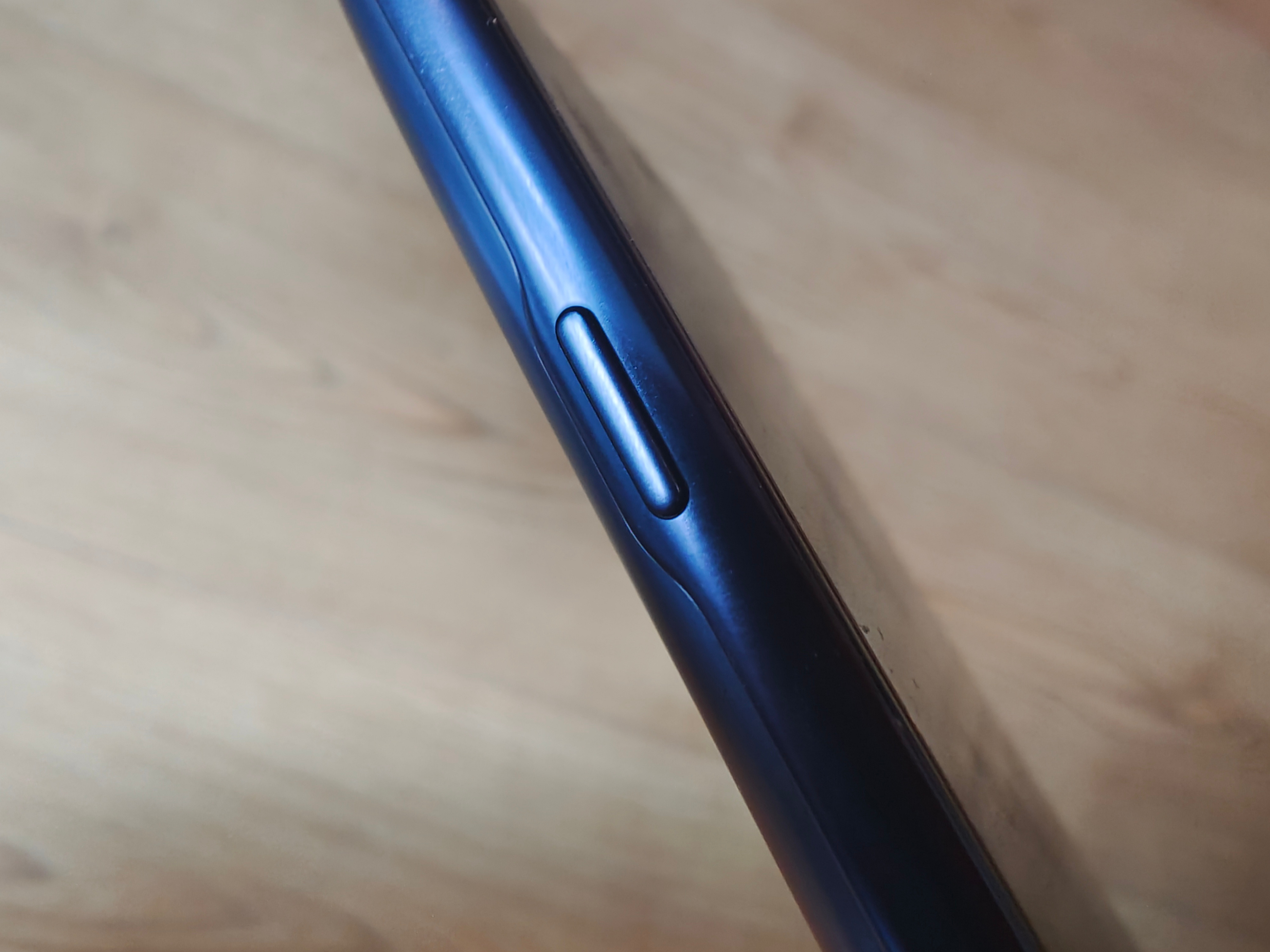 motoedges30手机,motoedges30值得入手吗