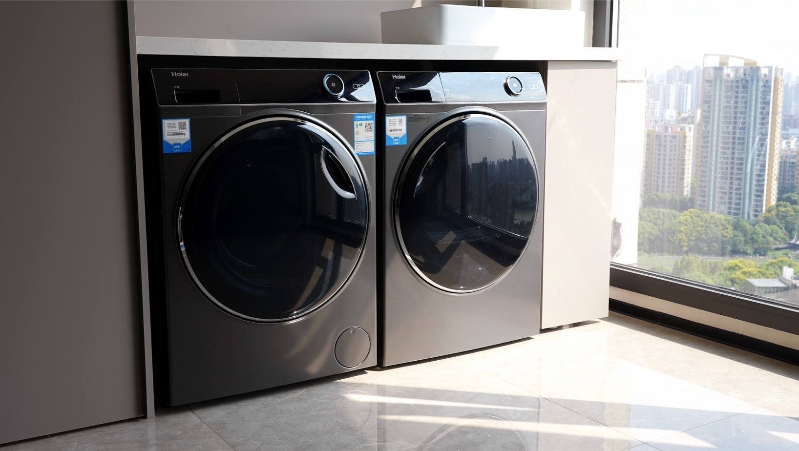 海尔全触屏洗衣机精华洗超薄款,海尔超净全自动洗衣机拆解