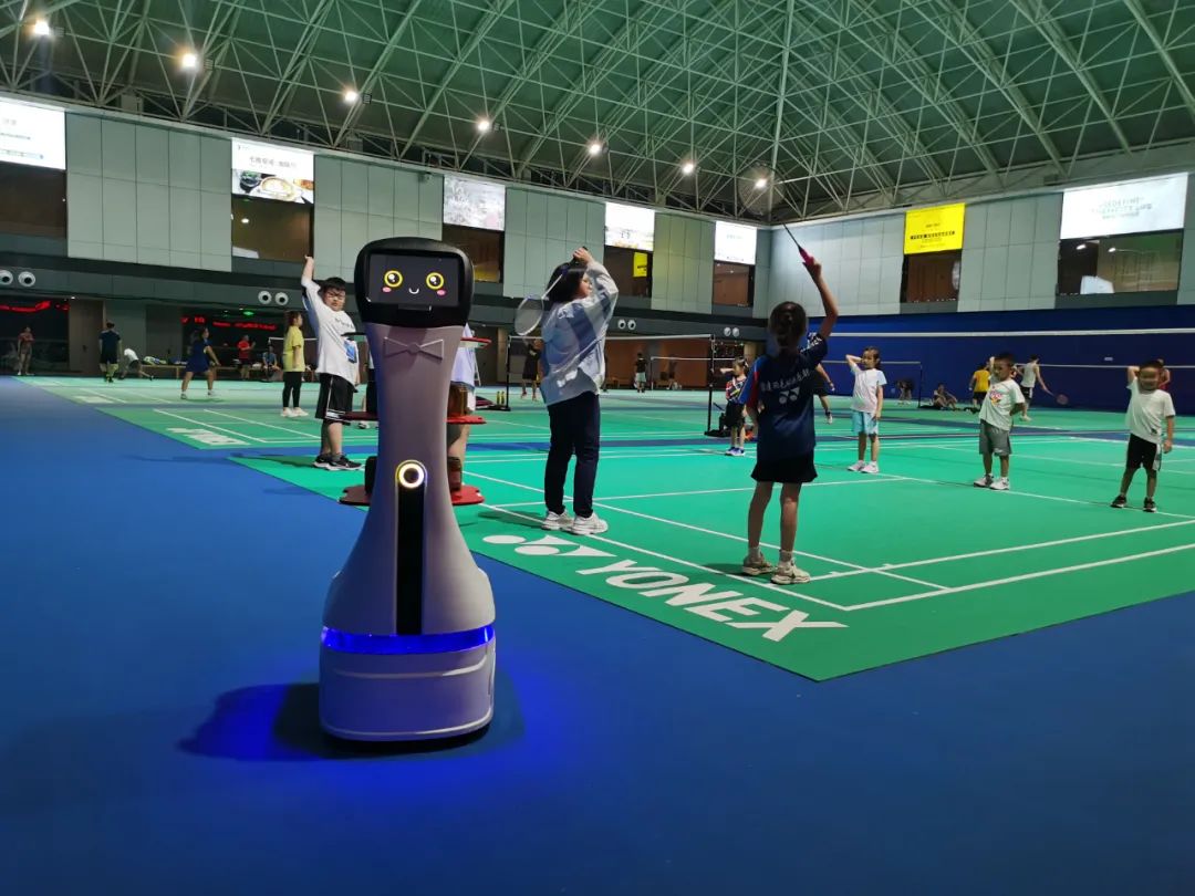 餐宝为“潍坊万声健康工场”会员提供送水服务